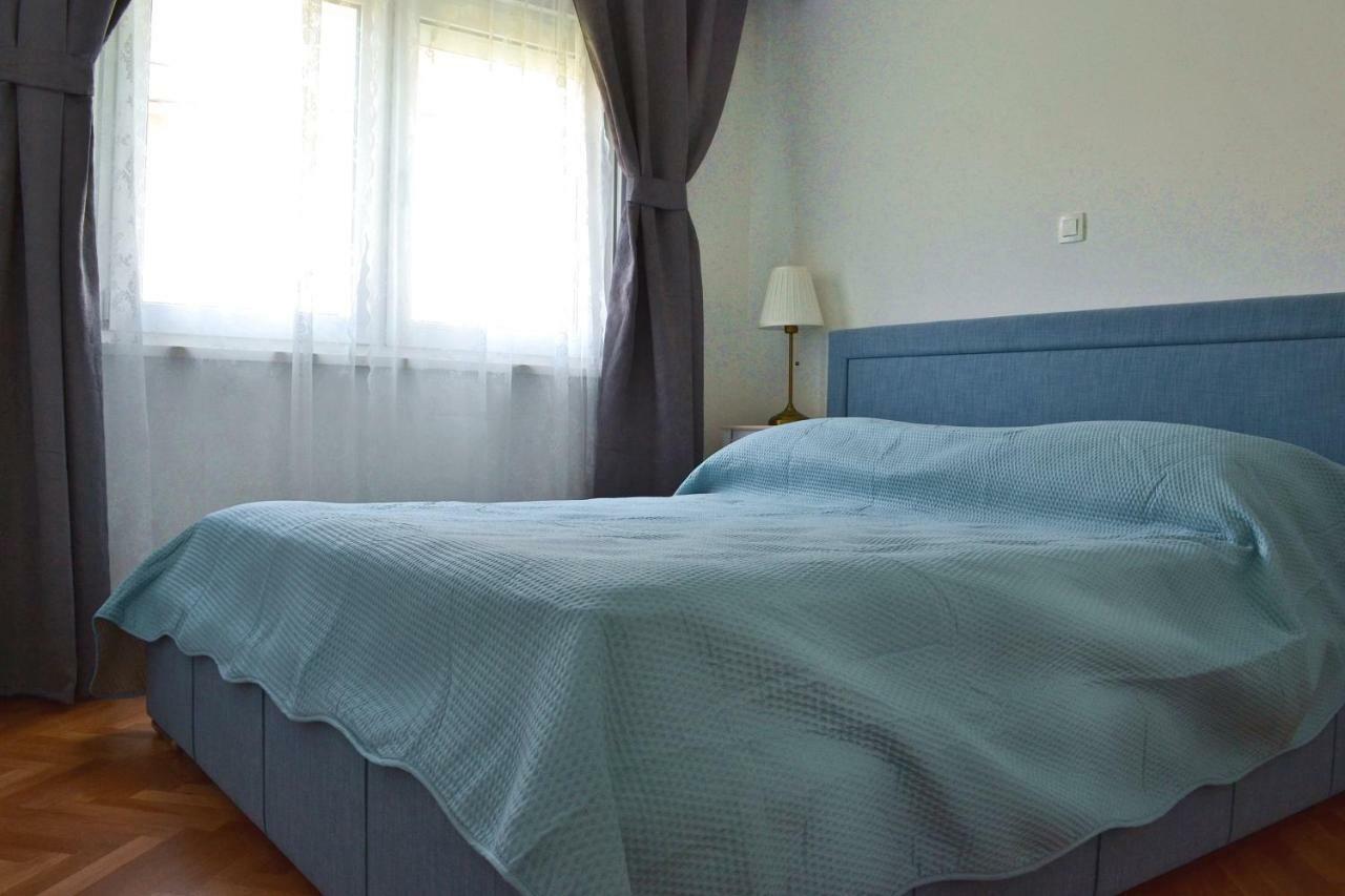 Apartment Anna Split With Parking ภายนอก รูปภาพ